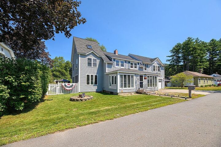 Property Photo: 12 Davis Park NH 03865