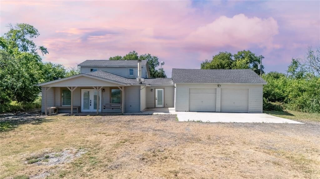 Photo de la propriété:  243 Hopewell Road  TX 75119 
