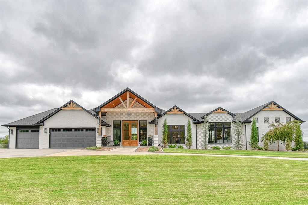 Property Photo:  1515 W Main Street  OK 73004 