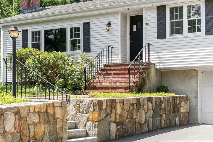 18 Oakwood Road  Acton MA 01720 photo