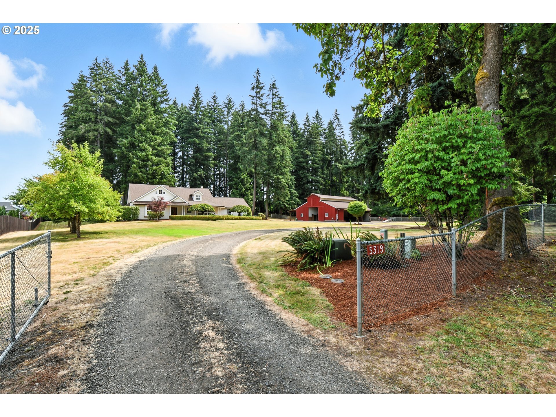 Property Photo: 5319 NE 129th Cir WA 98686