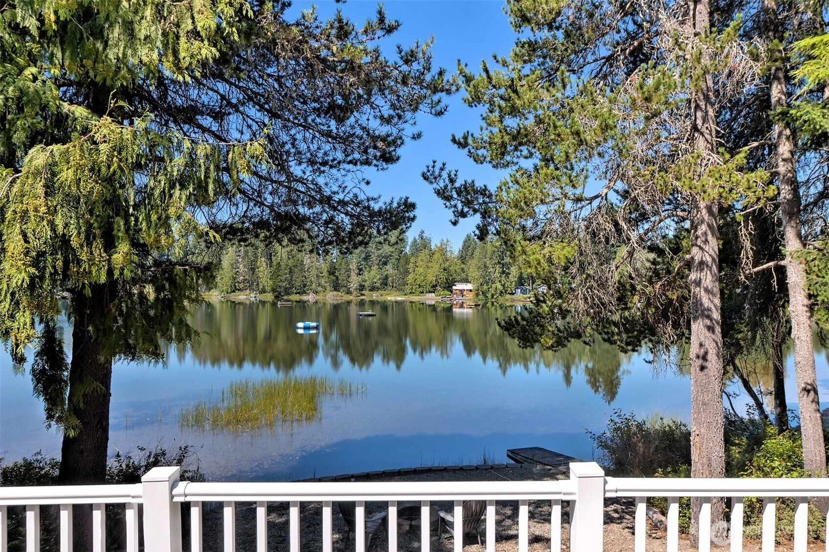 Property Photo: 1091 E Trails End Drive WA 98528