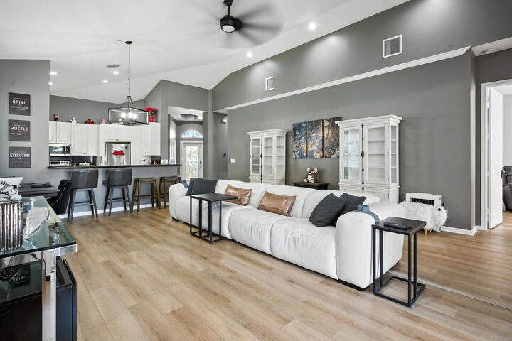 8402 Staniel Cay  West Palm Beach FL 33411 photo