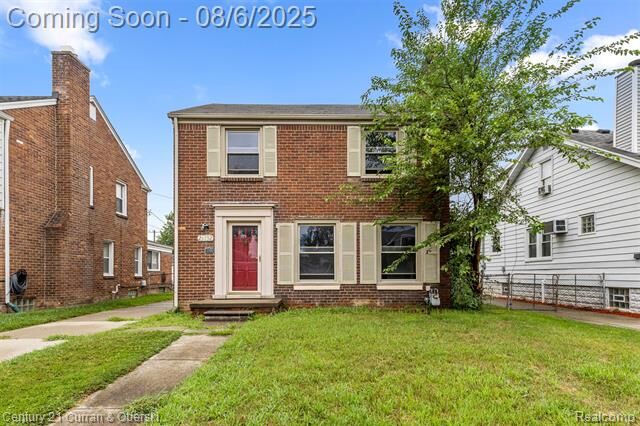 Property Photo: 23752 Hollander Street MI 48128