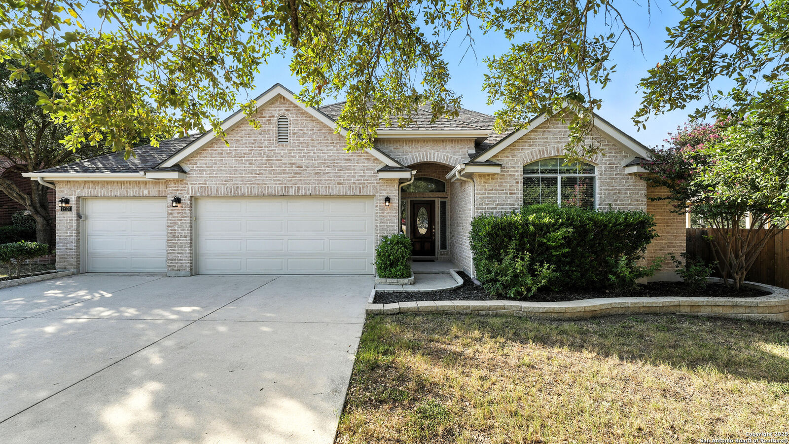 Property Photo: 15107 Wingheart TX 78253