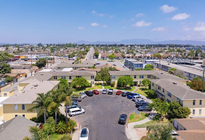 Property Photo:  5 Property Portfolio - 120 Units  CA 93033 