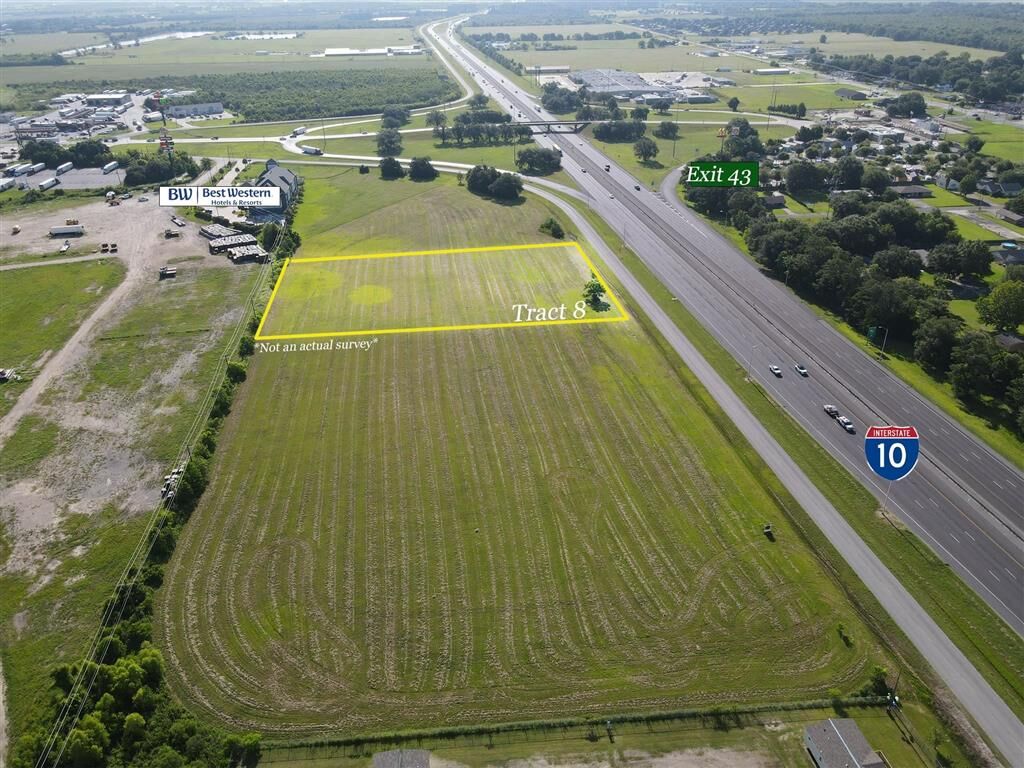Property Photo: I-10 Service Road LA 70647