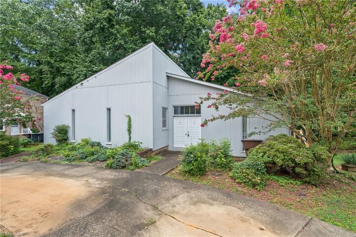 1008 Bearhollow Road  Greensboro NC 27410 photo