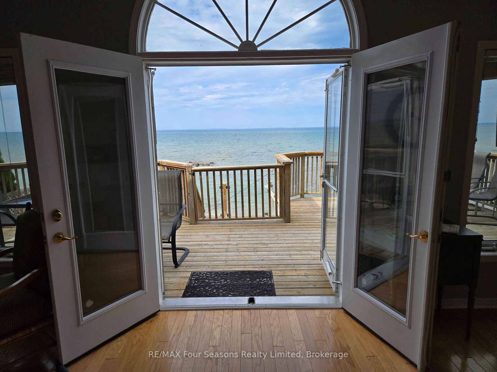 Property Photo:  46 William Avenue  ON L9Z 2X3 