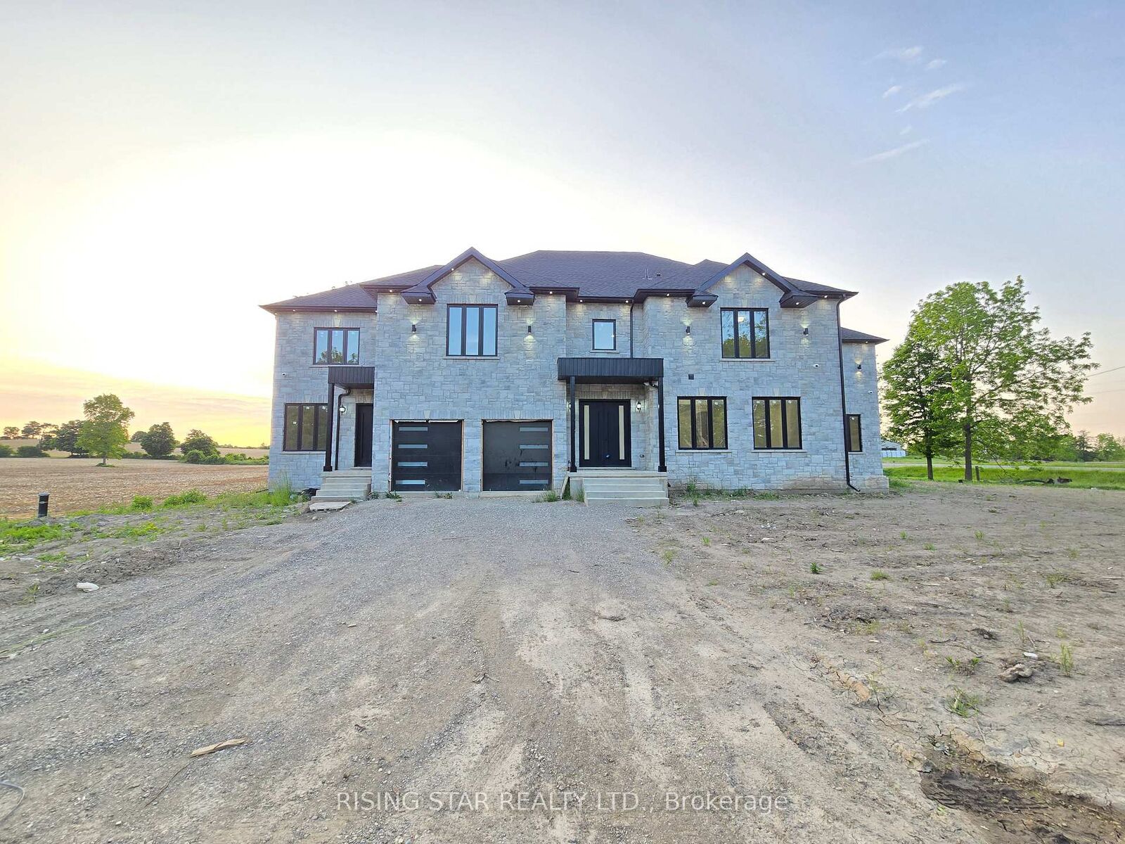 Property Photo:  7464 Leslie Road W  ON N0B 2J0 