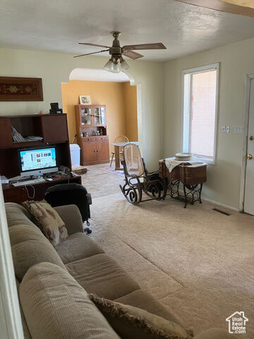 Property Photo:  341 E 200 N  UT 84701 