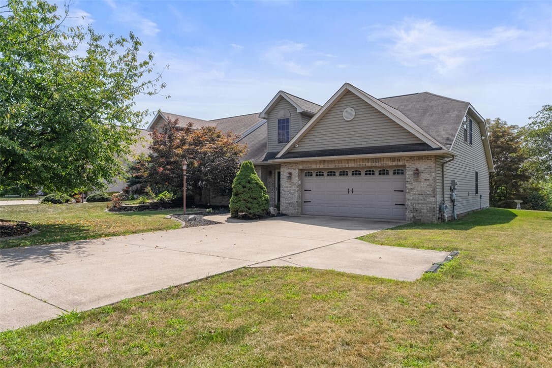 Property Photo: 2233 Ridge Rd PA 15135