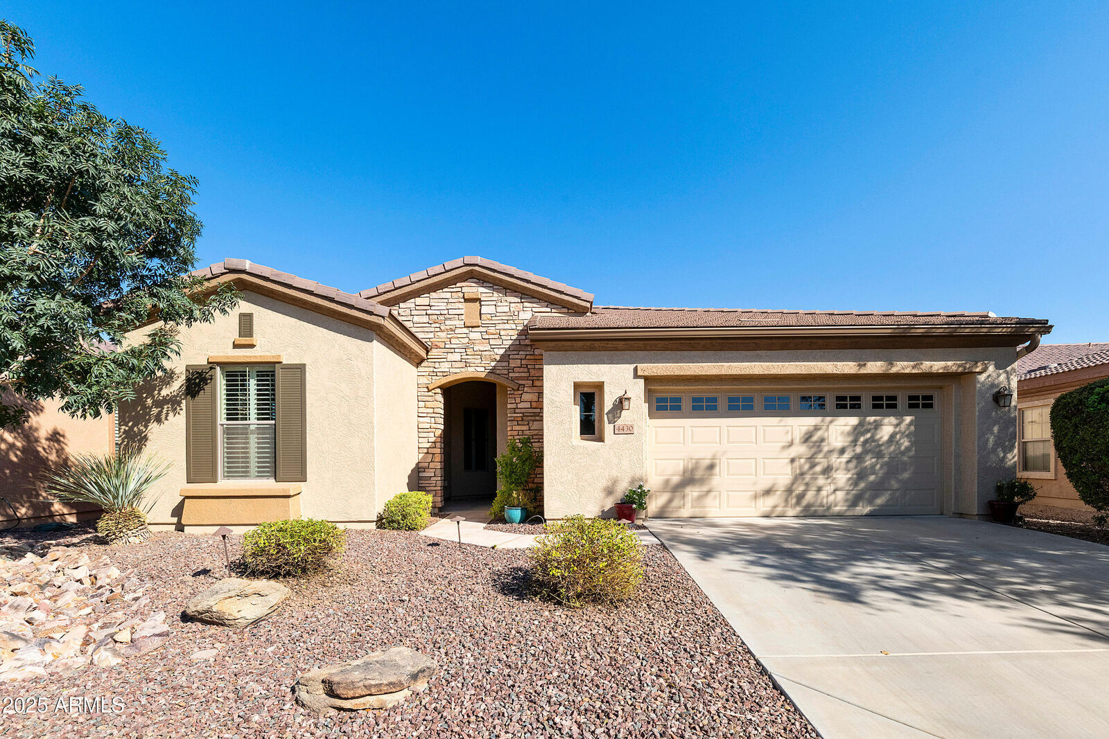 Property Photo: 4430 E Carob Drive AZ 85298