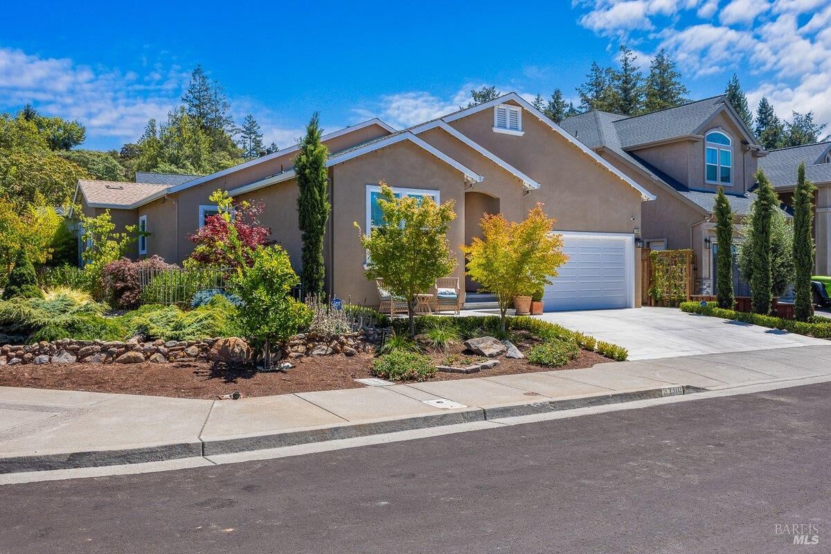 Property Photo:  3700 Paxton Place  CA 95404 