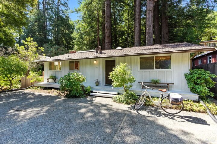 Property Photo:  101 Bothin Road  CA 94930 