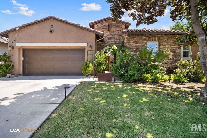 Property Photo:  5110 Boulder Creek Place  CA 93312 