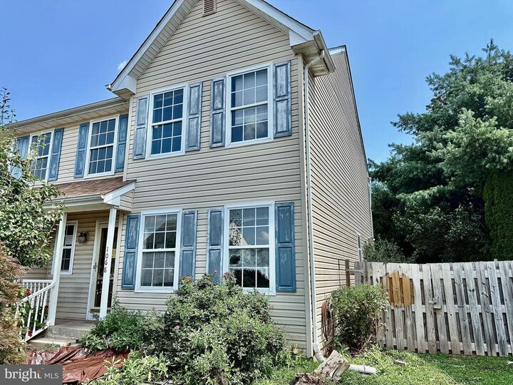 Property Photo:  1068 Freedom Court  PA 18951 