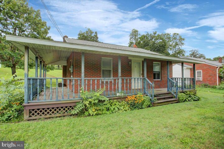 Property Photo: 14112 Buchanan Trail East PA 17268