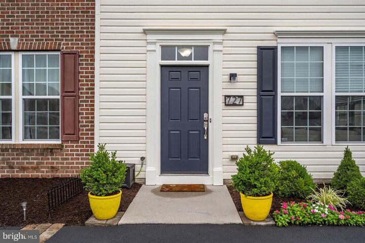 Property Photo: 727 Wye Oak Drive MD 21826