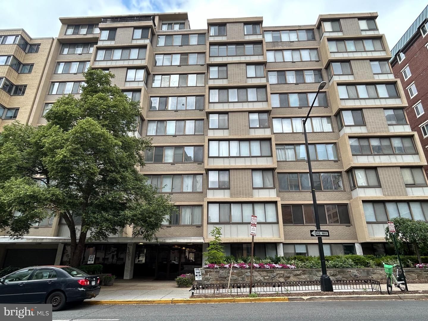 Property Photo: 522 21st Street NW 702 DC 20006