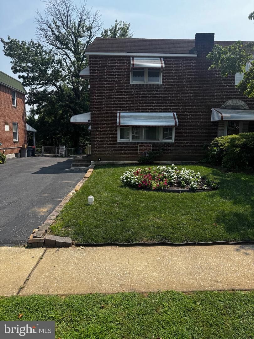 Property Photo: 336 Holland Street PA 19022