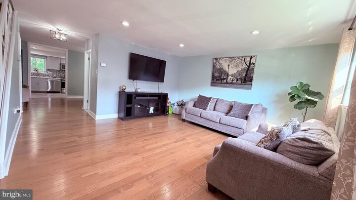 Property Photo: 1116 Solly Avenue PA 19111