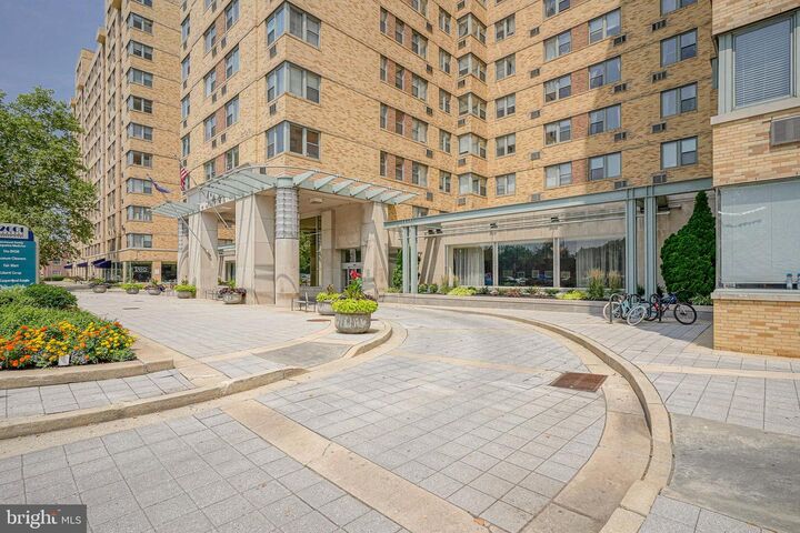 2601 Pennsylvania Avenue 425  Philadelphia PA 19130 photo