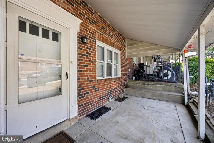 Property Photo: 7138 Pine Street PA 19082