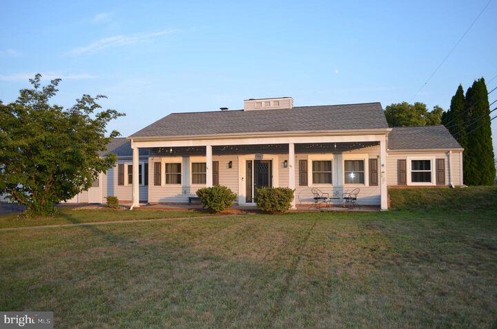 199 Skyline Drive  Mechanicsburg PA 17050 photo