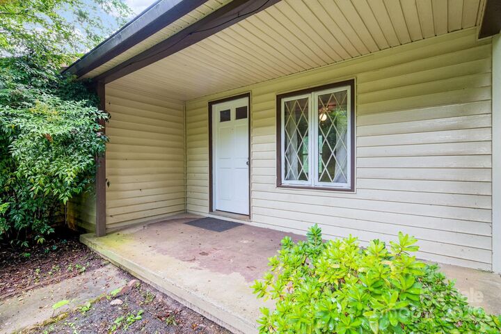 Property Photo: 32 Rhudy Road NC 28806