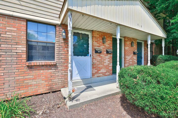 Property Photo: 1916 Chaucer Drive OH 45237
