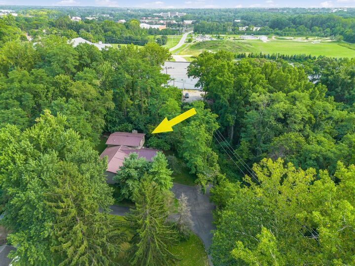 Property Photo: 215 Central Avenue OH 43081