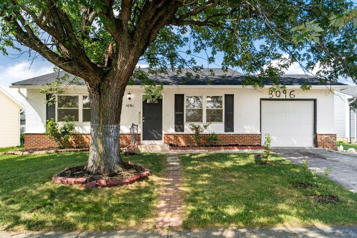 Property Photo: 3096 Chelford Drive OH 43219
