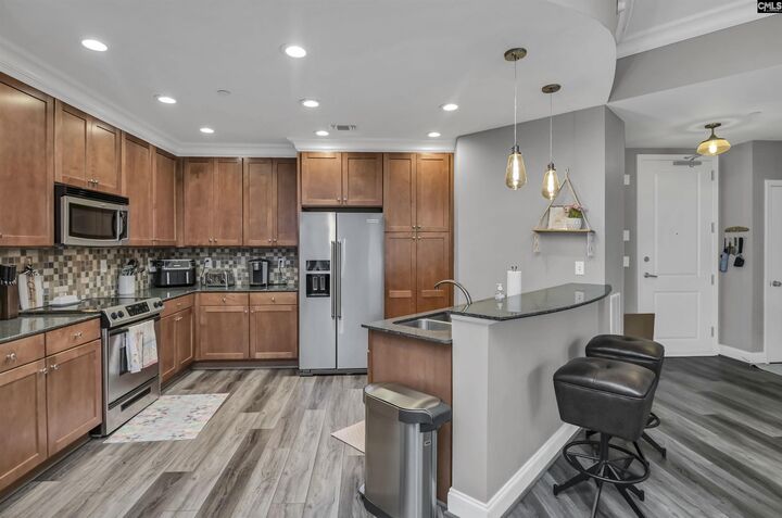 Property Photo:  601 Main 427  SC 29201 