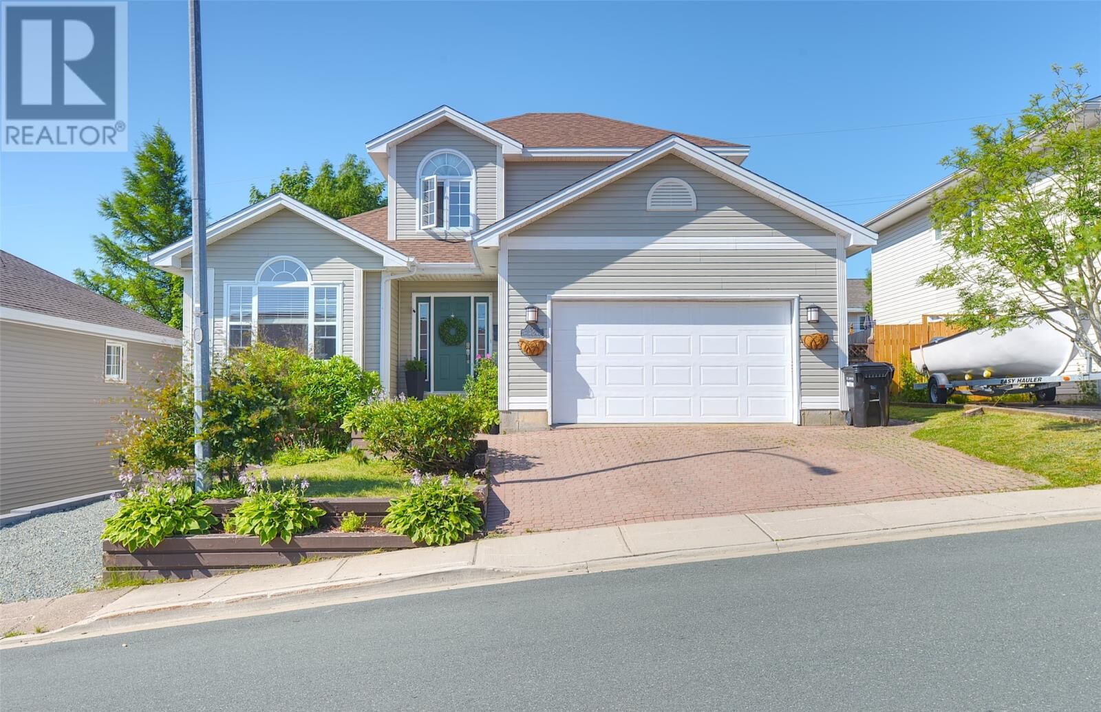 Property Photo: 60 Duntara Crescent NL A1E 5Z2