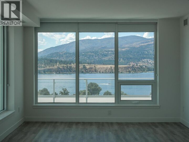 Property Photo: 238 Leon Avenue 1507 BC V1Y 6H9