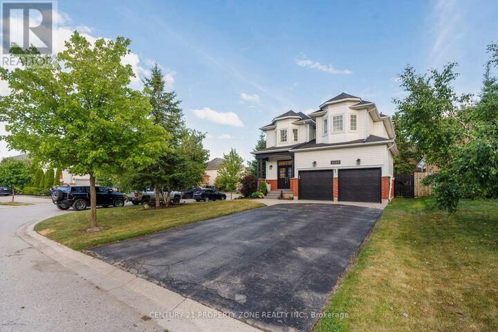 Property Photo:  11 Kensington Trail  ON L4N 0K5 