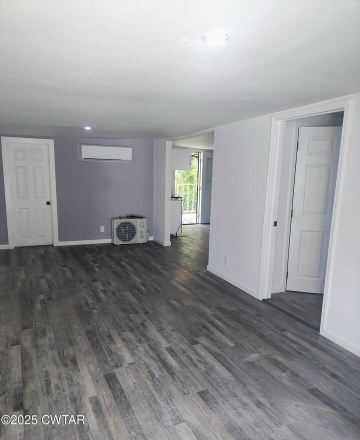 Property Photo: 10 Hill Street TN 38301