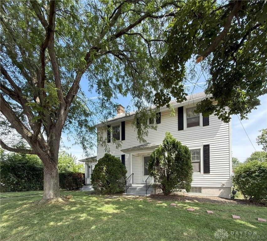 Property Photo:  1129 W Dorothy Lane  OH 45409 