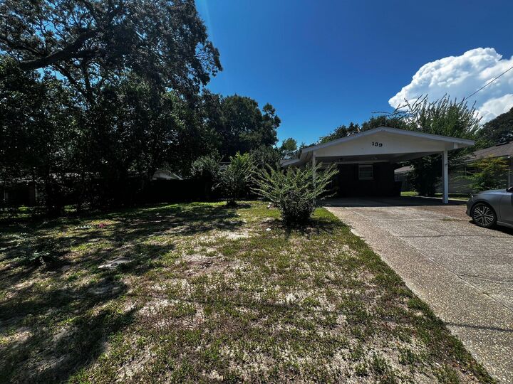 139 NW Robinwood Drive  Fort Walton Beach FL 32548 photo
