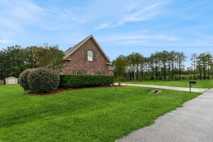 Property Photo: 3362 Citrine Circle FL 32539