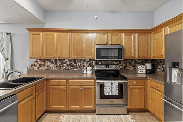 Property Photo:  933 Scenic Oak Lane  FL 32547 