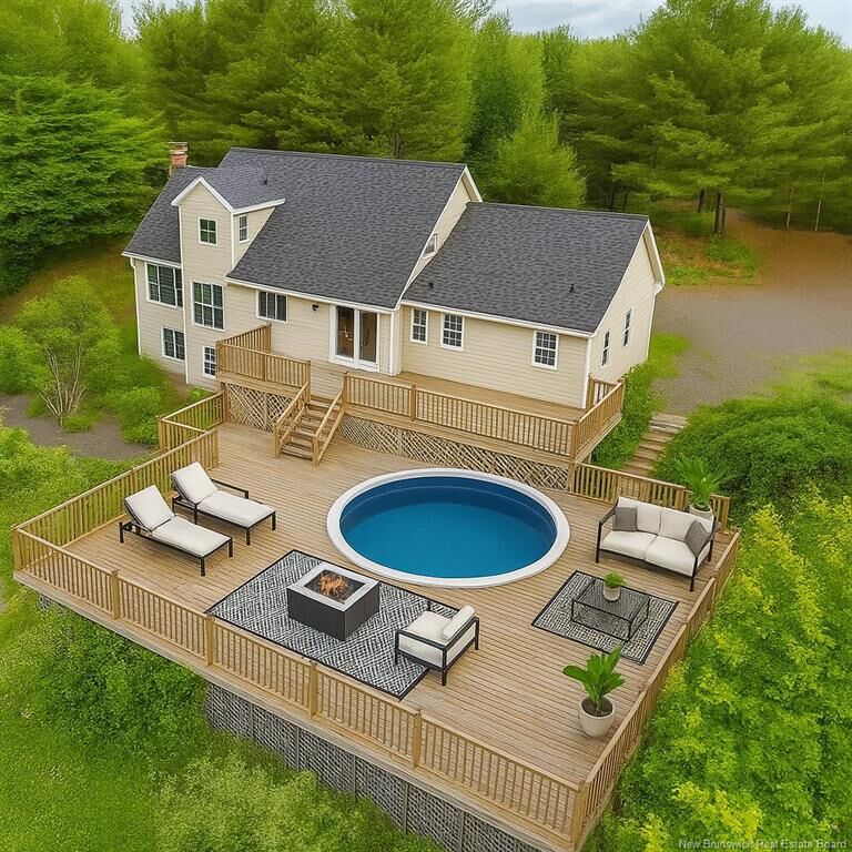 Property Photo:  18 Hillview Street  NB E3E 1V1 