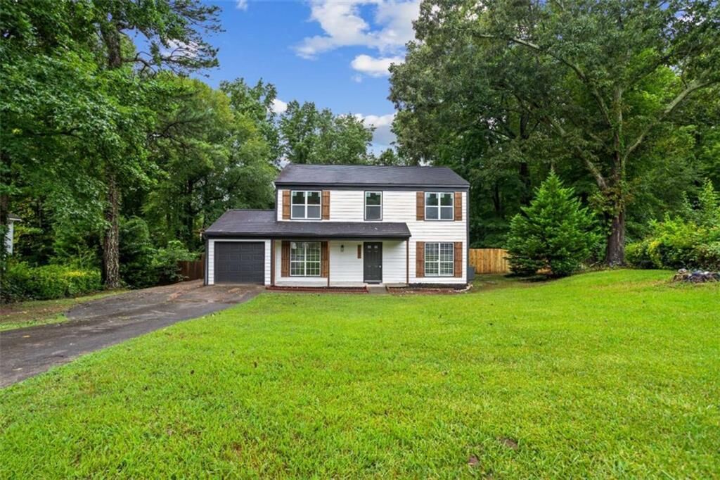 Property Photo:  1481 Saint Dunstans Road  GA 30058 