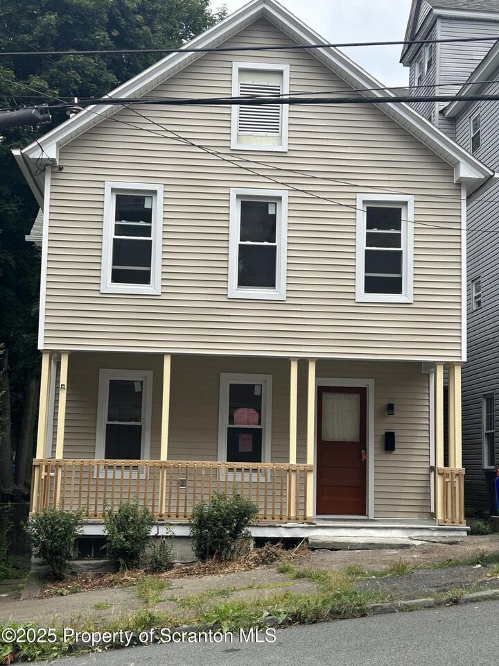 Property Photo: 114 Salem Avenue PA 18407