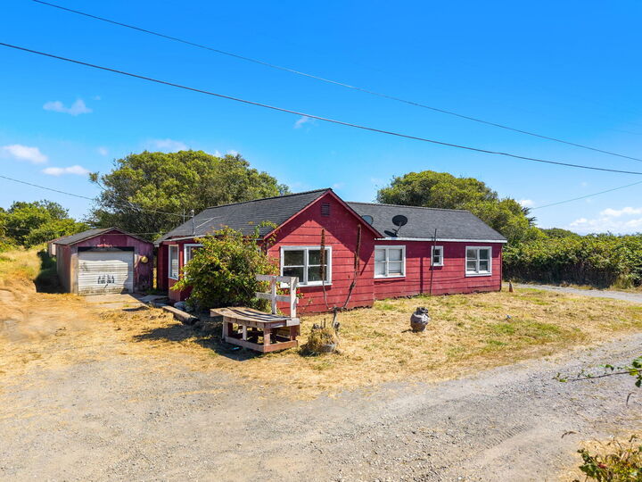 Property Photo:  2585 Broadway Street  CA 95564 