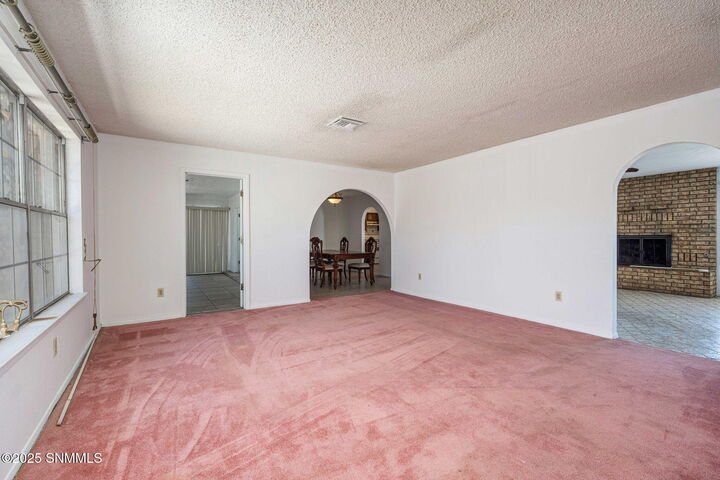 Property Photo: 991 Hill Street NM 88021