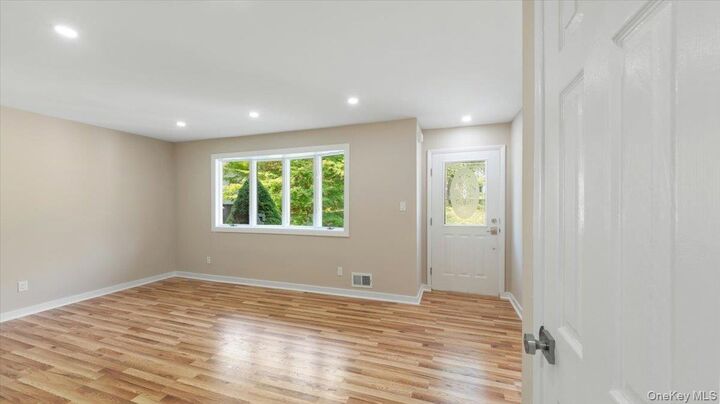 Property Photo: 3468 Ichabod Court NY 10598
