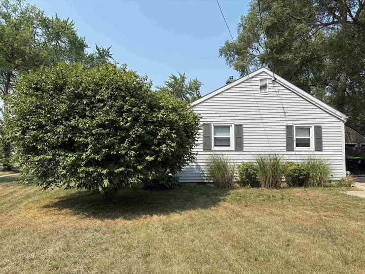 Property Photo: 2302 Carolina MI 48642