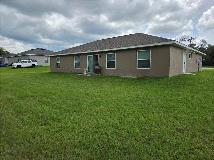 Property Photo: 15680 SW 37th Terrace Road FL 34473
